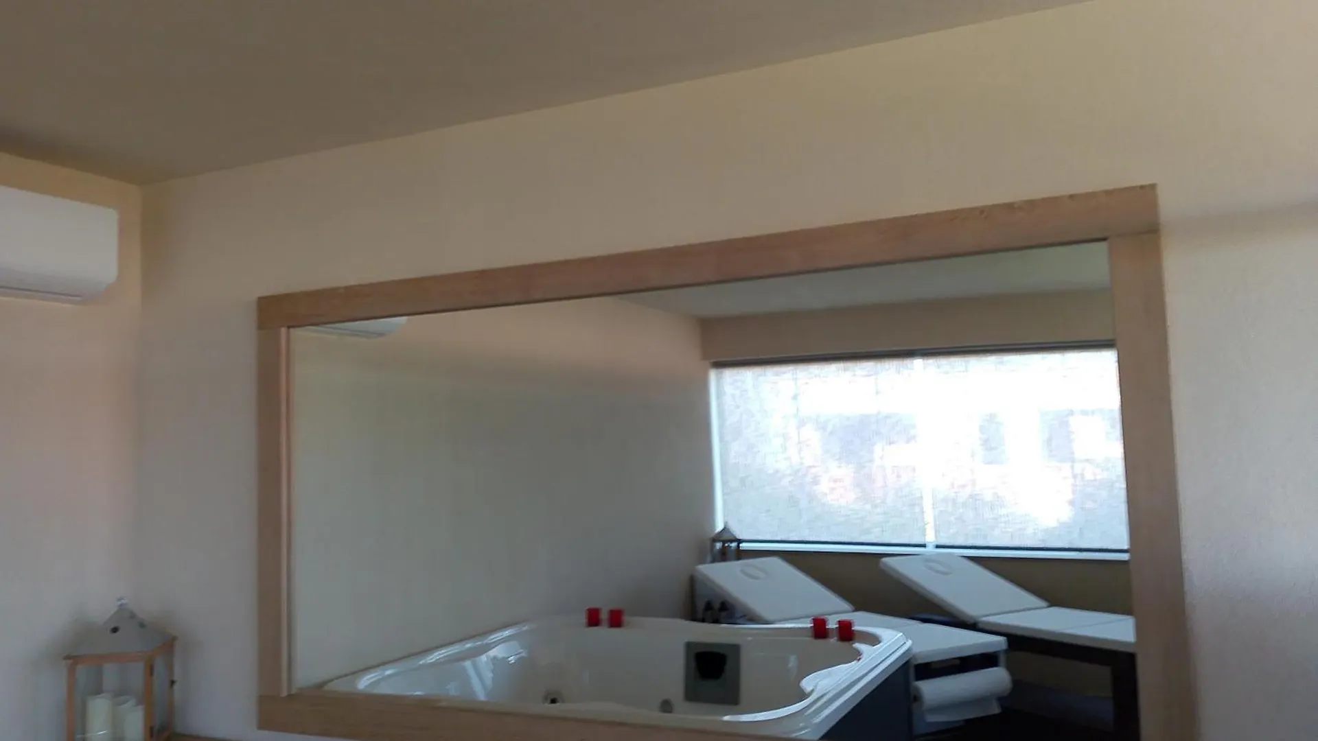 ヴィラ Ville Dell'Eden Con 9 Camere Da Letto In 6 Unita Abitative ラスカリ