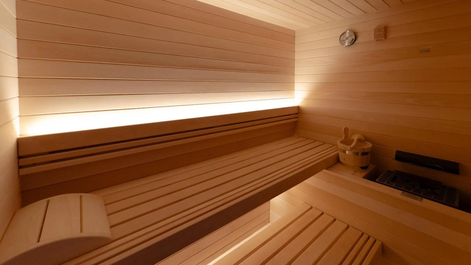 Ville Dell'Eden Con 9 Camere Da Letto In 6 Unita Abitative ラスカリ イタリア