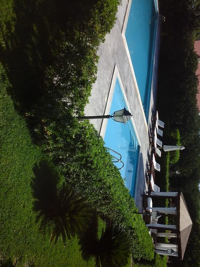Ville Dell'Eden Con 9 Camere Da Letto In 6 Unita Abitative ラスカリ ヴィラ
